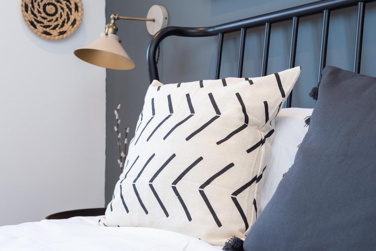Stratford-Upon-Avon Luxury Snug With Free Parking Apartment Екстериор снимка